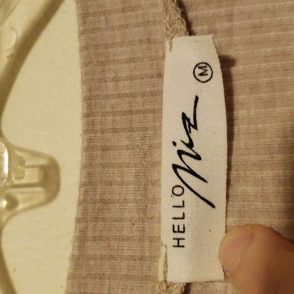 Hello Miz - Ribbed puffed sleeve Pregnancy Maternity t shirt top - Picture 6 of 8